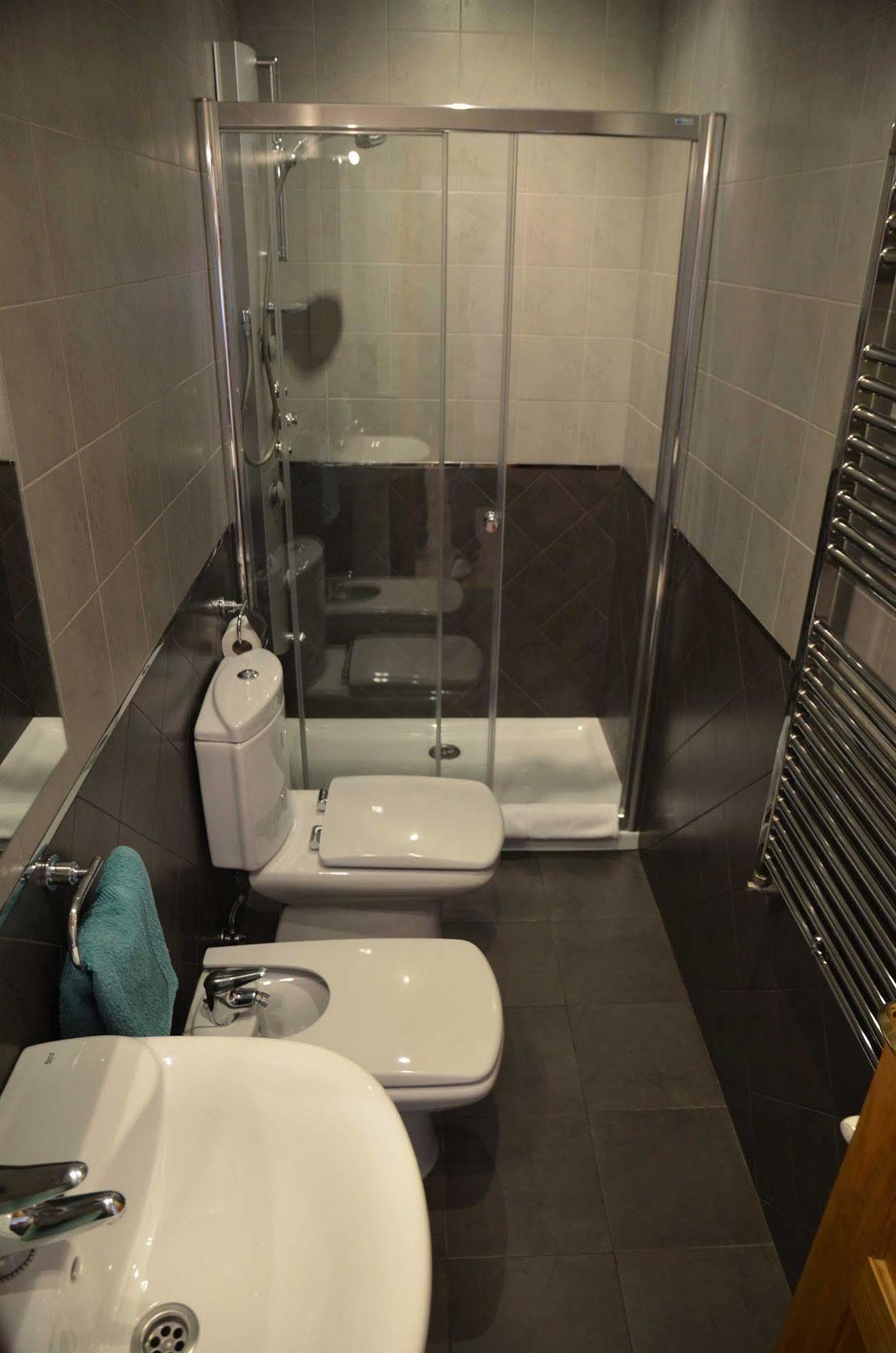 Apartamentos Spa Cantabria Infinita Cillorigo de Liebana Bagian luar foto