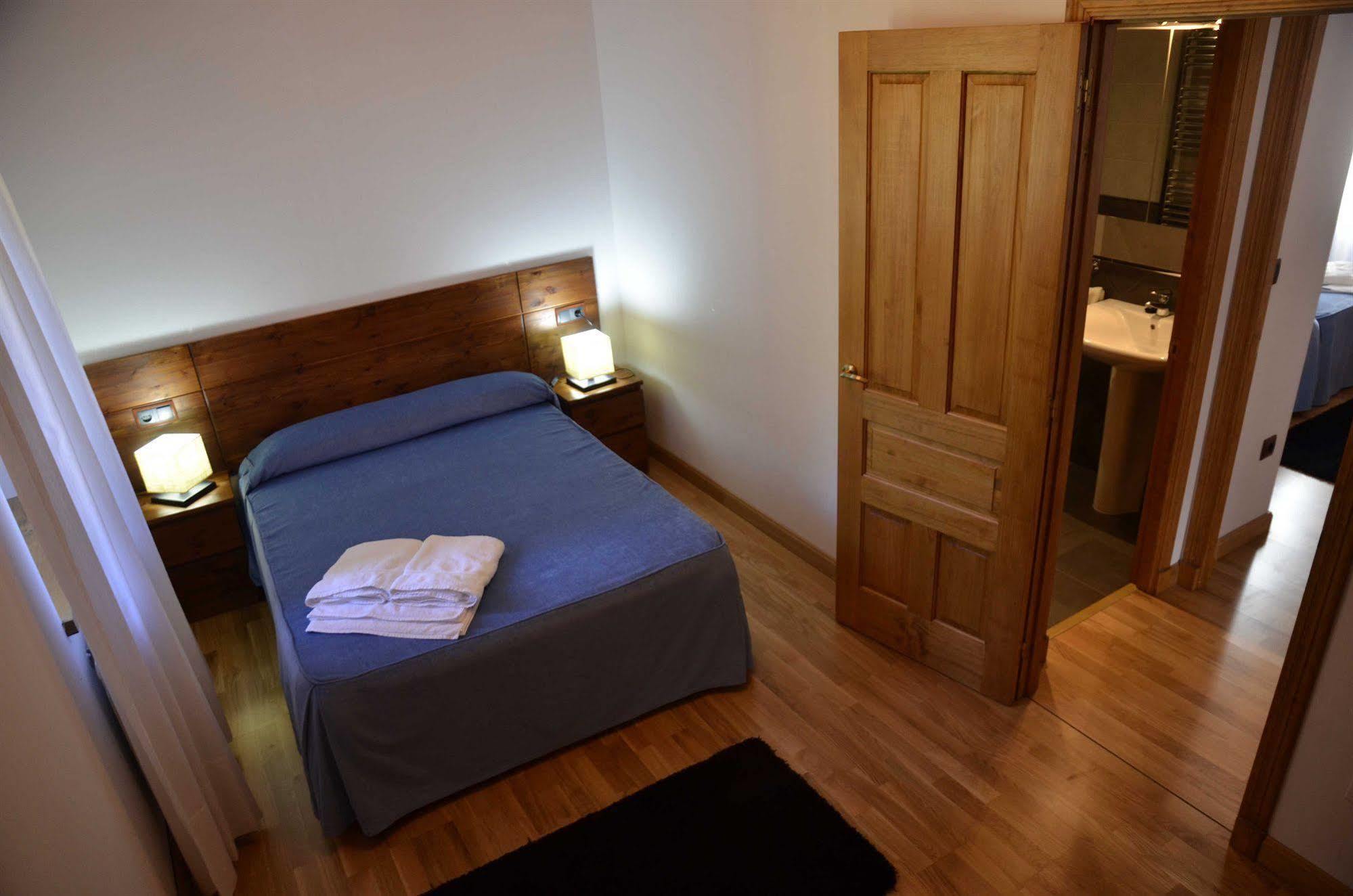Apartamentos Spa Cantabria Infinita Cillorigo de Liebana Bagian luar foto
