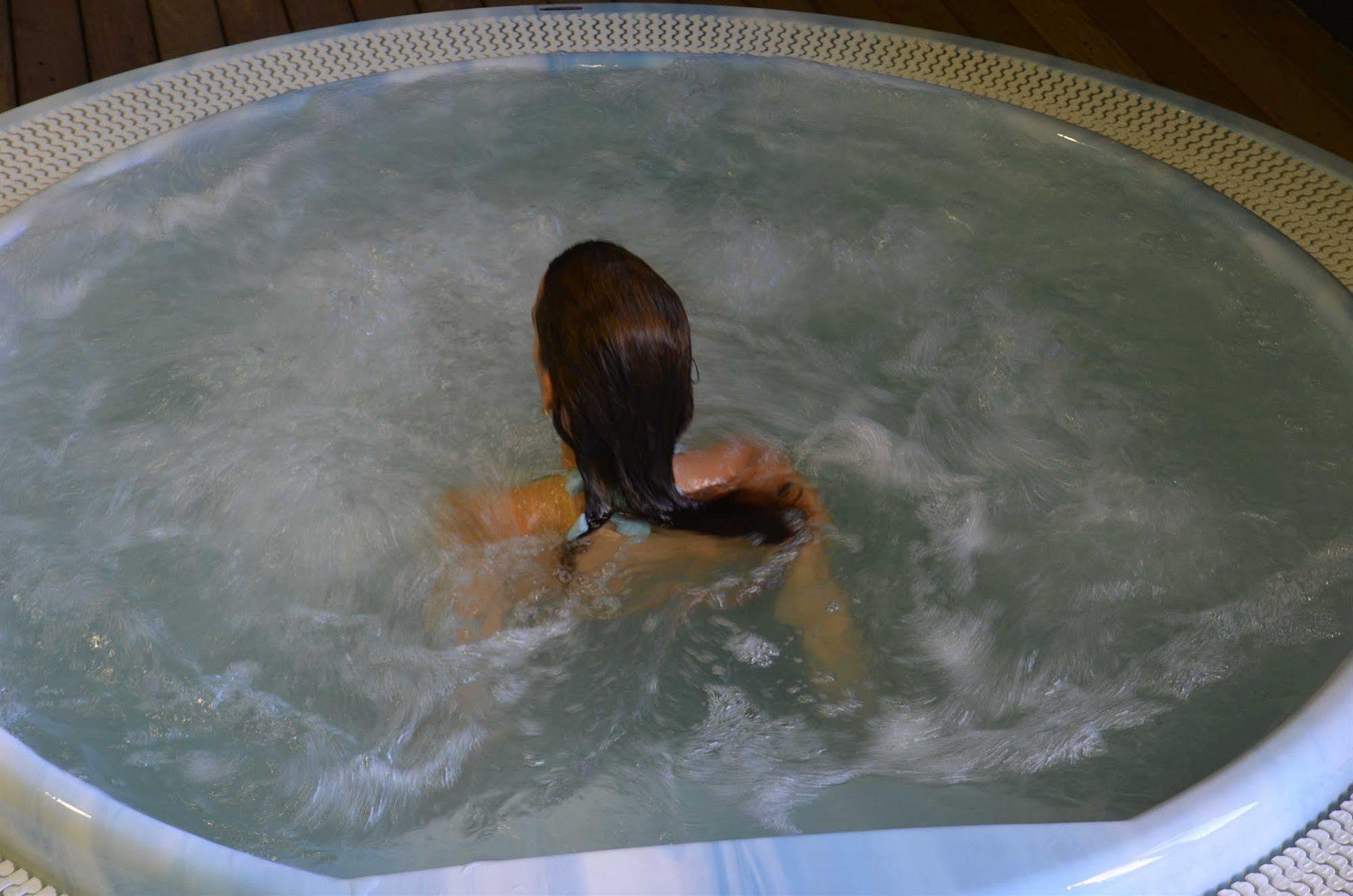 Apartamentos Spa Cantabria Infinita Cillorigo de Liebana Bagian luar foto