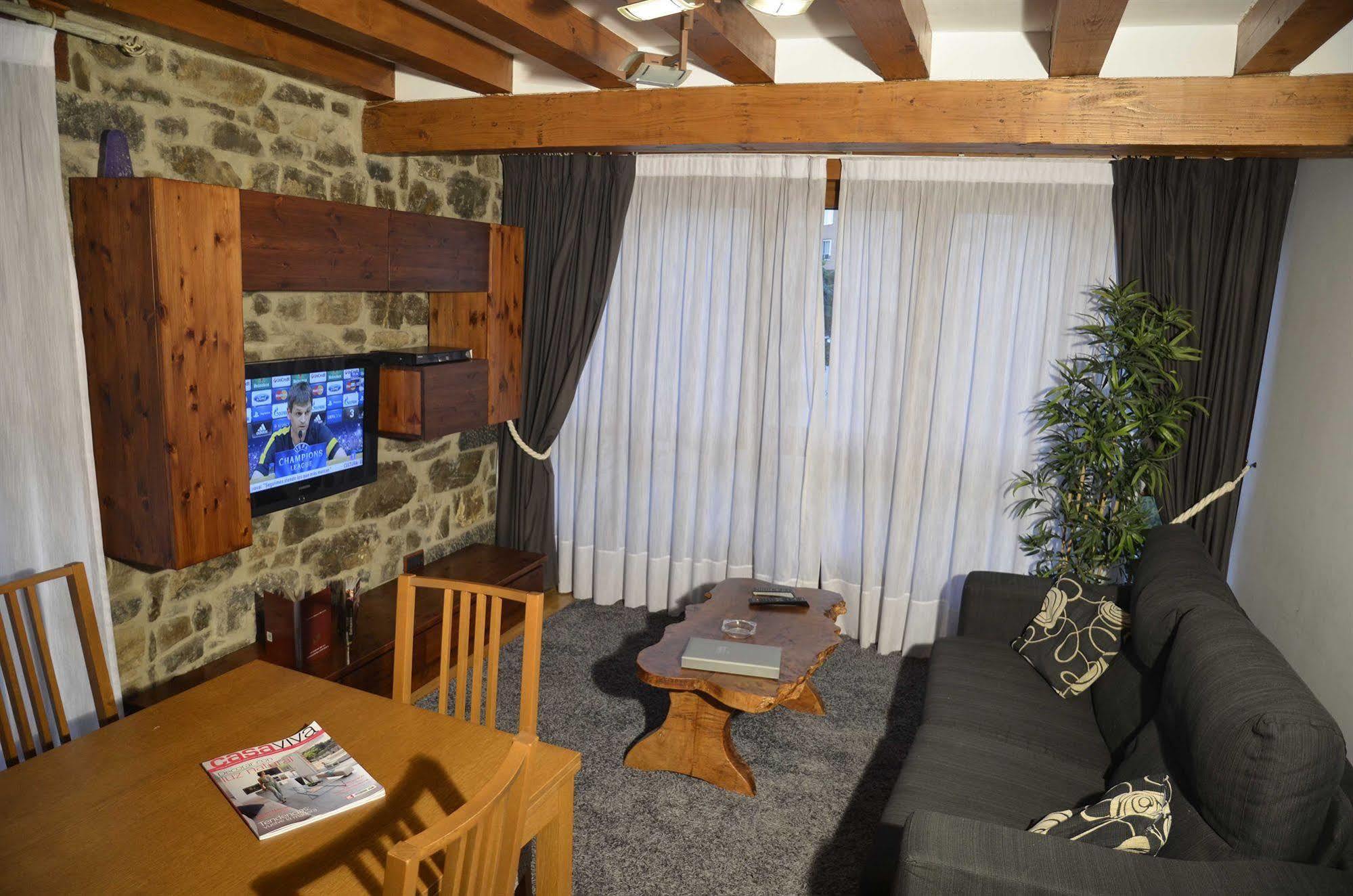 Apartamentos Spa Cantabria Infinita Cillorigo de Liebana Bagian luar foto